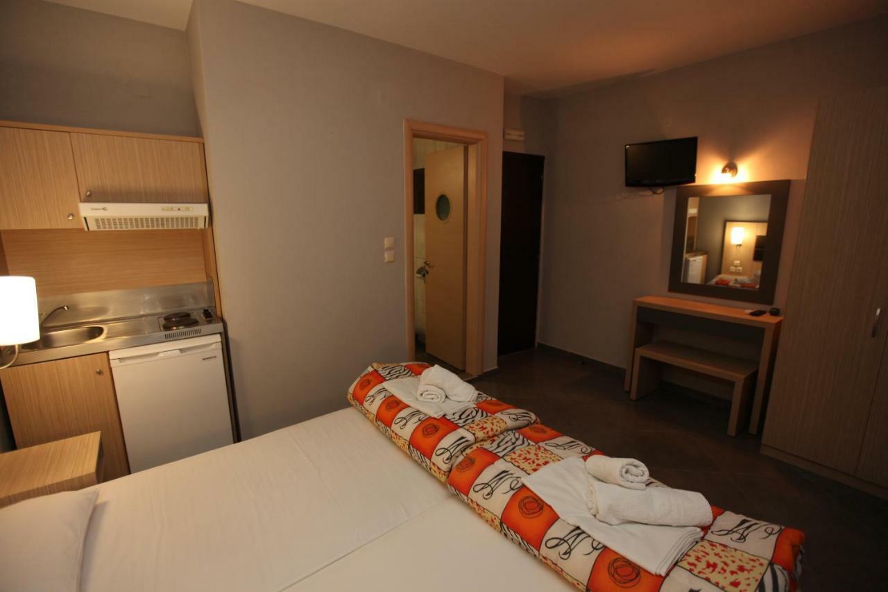 Mironi & Victoria Hotel Liménas Eksteriør bilde